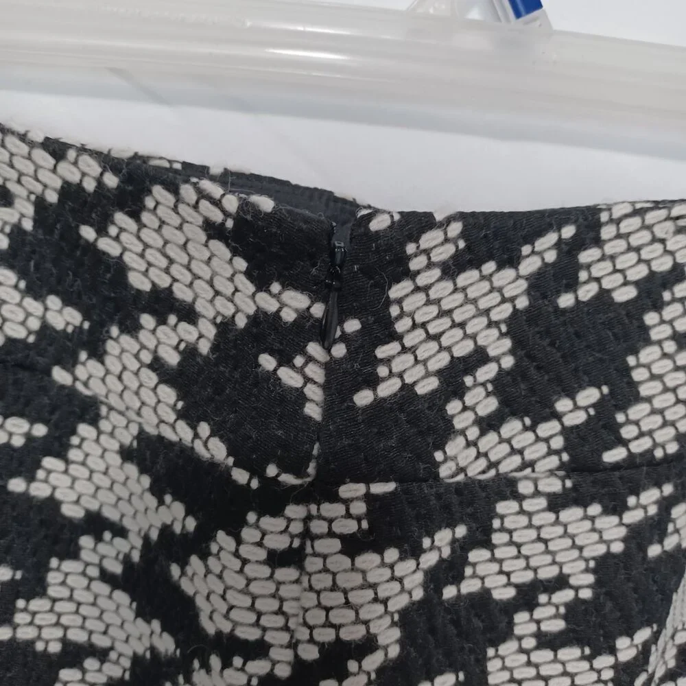 Talbots NWT skirt straight pencil black white sz‎ 12p